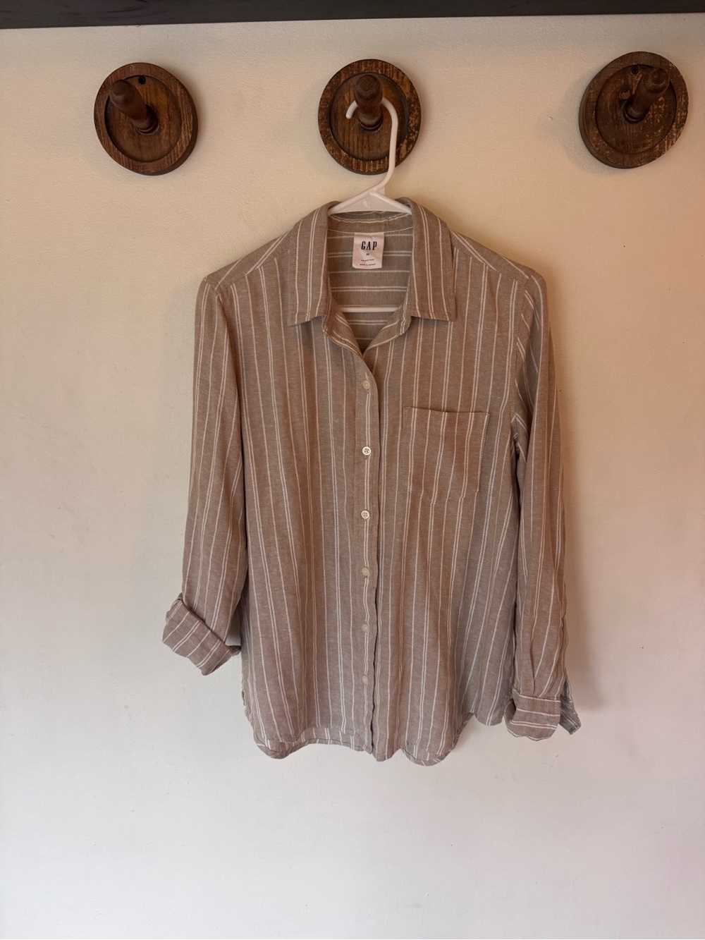 GAP the easy shirt khaki Stripe Long-Sleeve Linen blend button up Shirt size XS
